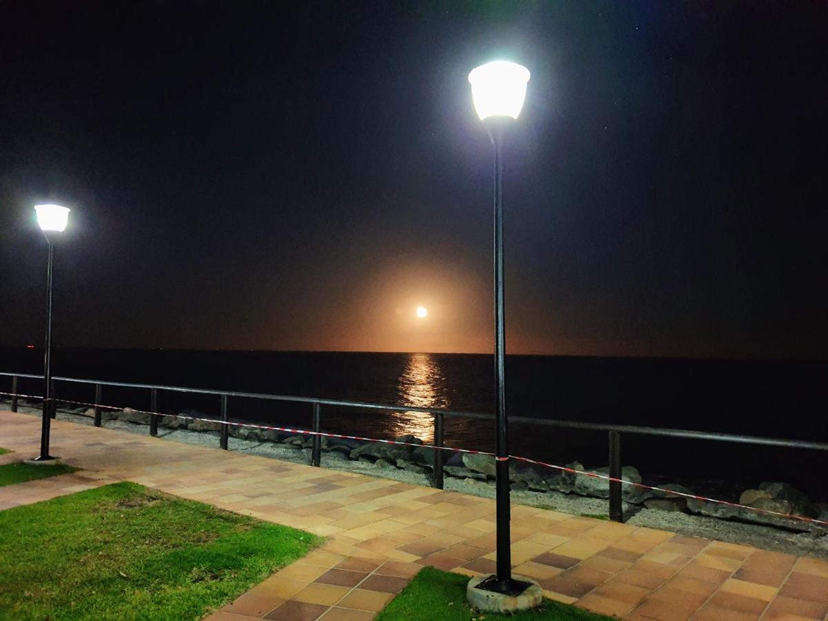 Apartamentos Playa Feliz ปลายา เดล อิงเกลส ภายนอก รูปภาพ