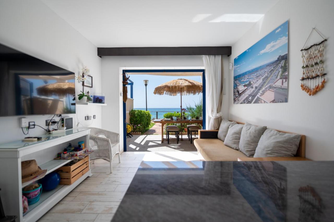 Apartamentos Playa Feliz ปลายา เดล อิงเกลส ภายนอก รูปภาพ