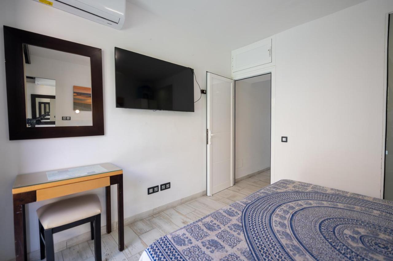 Apartamentos Playa Feliz ปลายา เดล อิงเกลส ภายนอก รูปภาพ
