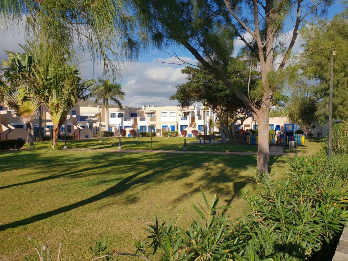 Apartamentos Playa Feliz ปลายา เดล อิงเกลส ภายนอก รูปภาพ